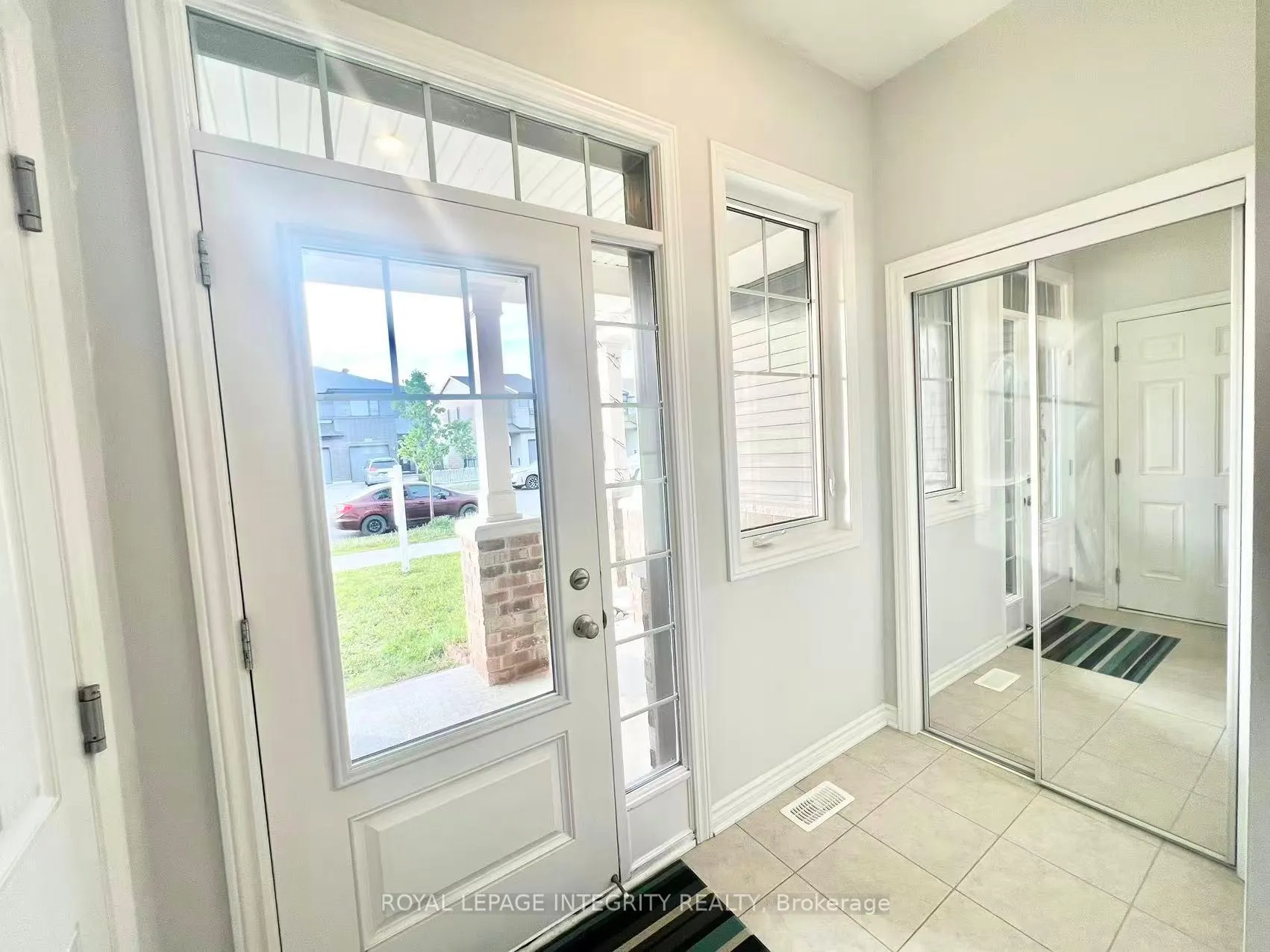 Photo 3 of 422 Cope Drive, Ottawa, Kanata - Emerald Meadows/Trailwest — HOMEH