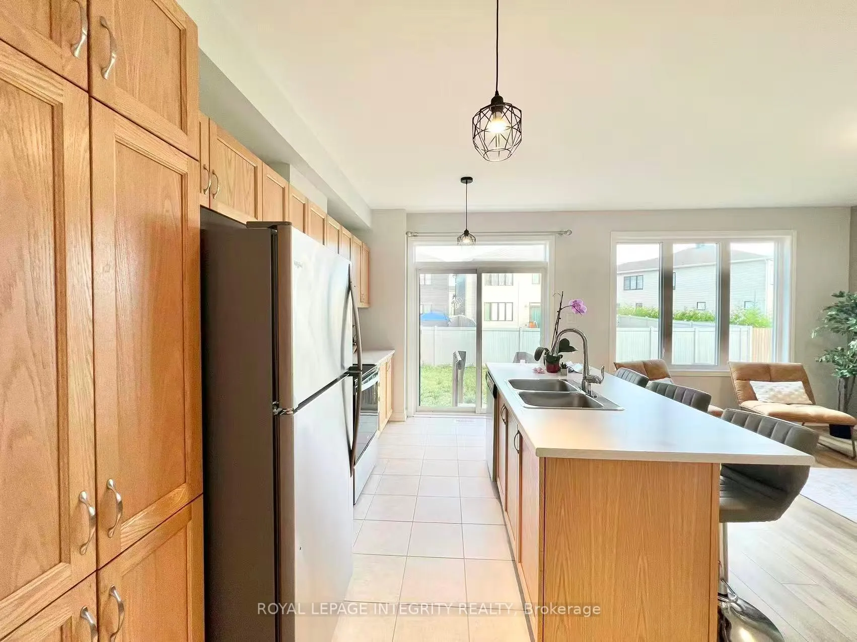 Photo 16 of 422 Cope Drive, Ottawa, Kanata - Emerald Meadows/Trailwest — HOMEH