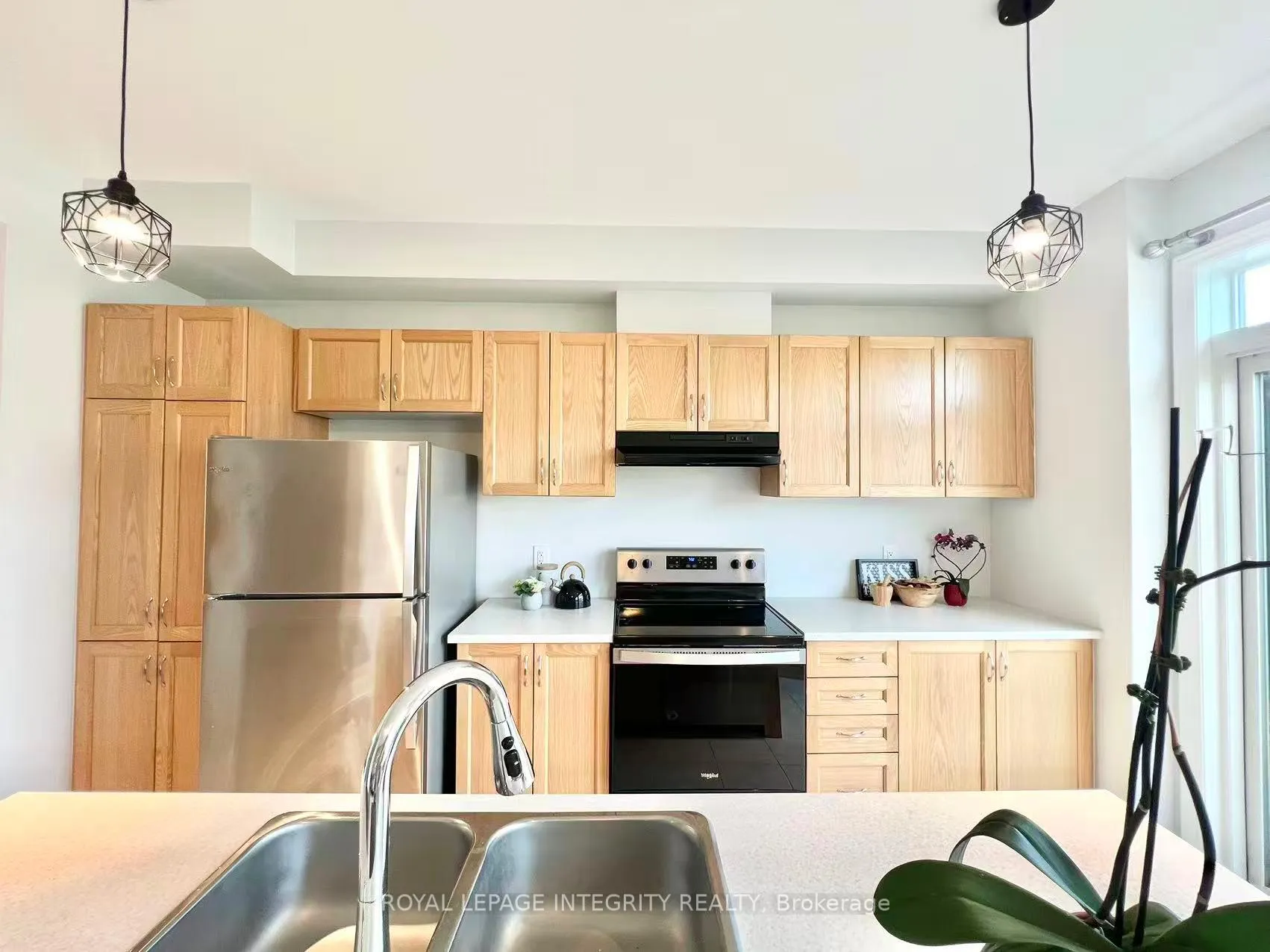 Photo 18 of 422 Cope Drive, Ottawa, Kanata - Emerald Meadows/Trailwest — HOMEH