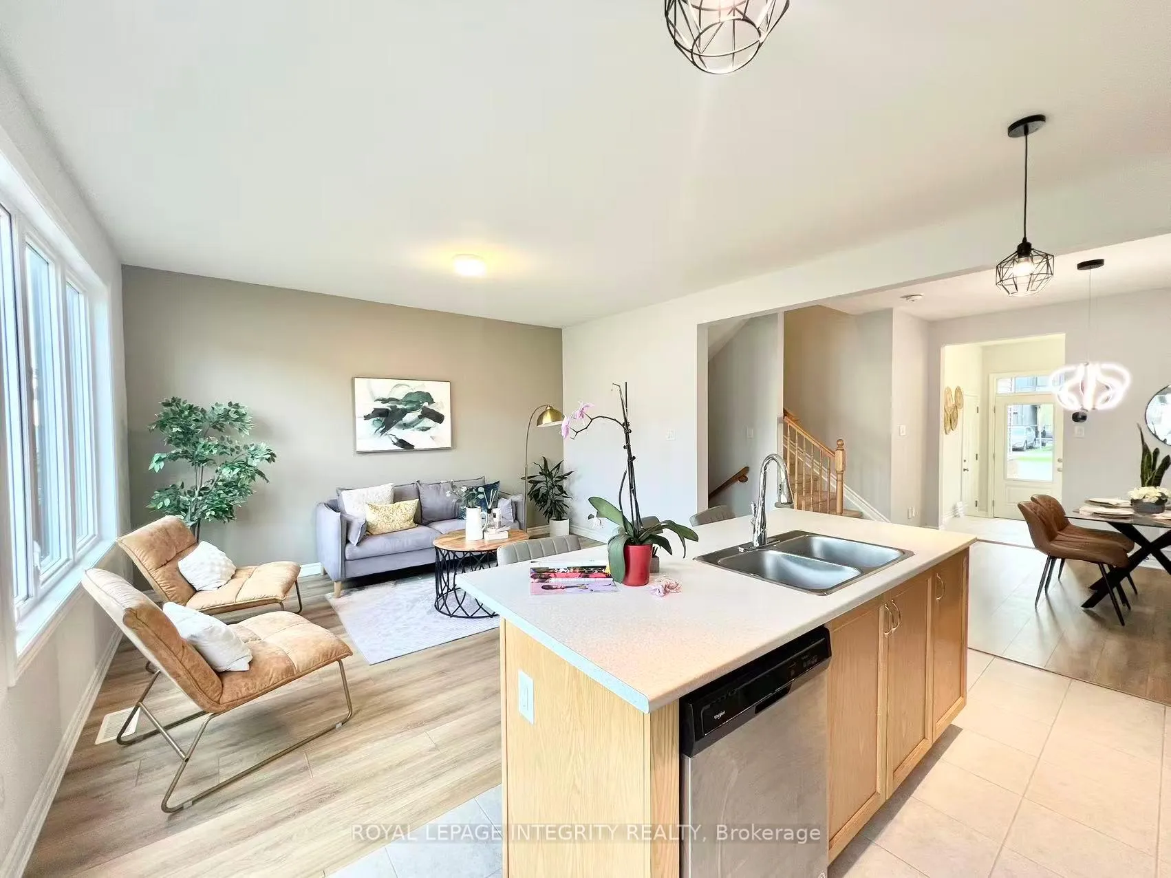 Photo 19 of 422 Cope Drive, Ottawa, Kanata - Emerald Meadows/Trailwest — HOMEH