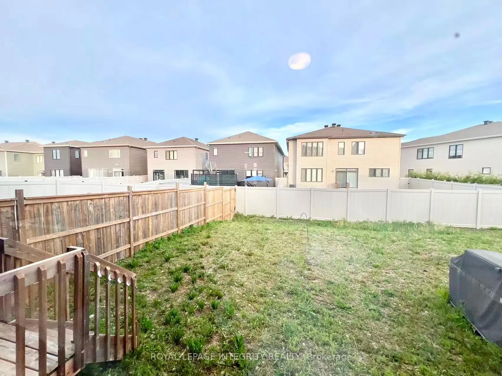 Photo 39 of 422 Cope Drive, Ottawa, Kanata - Emerald Meadows/Trailwest — HOMEH