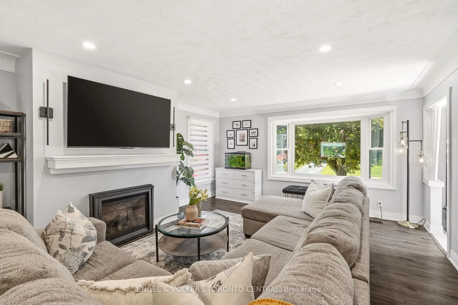 Photo 9 of 101 Irene Avenue, Hamilton, Stoney Creek — HOMEH