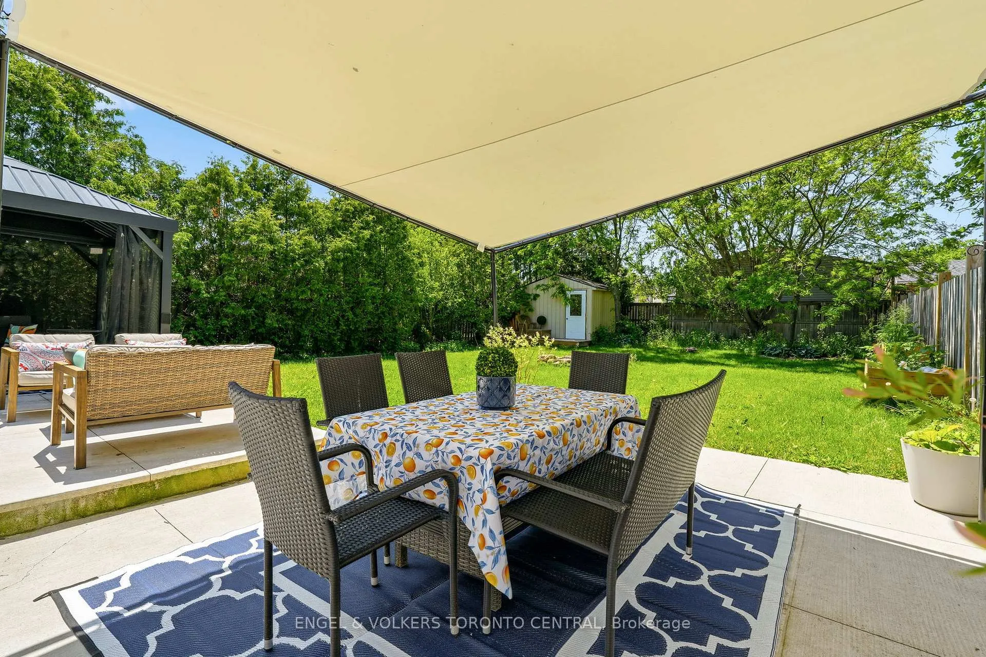 Photo 37 of 101 Irene Avenue, Hamilton, Stoney Creek — HOMEH