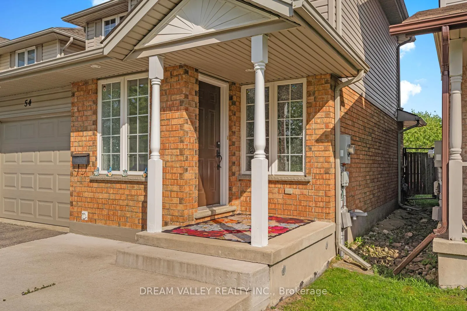 Photo 3 of 54 Bailey Avenue, Guelph, Riverside Park — HOMEH