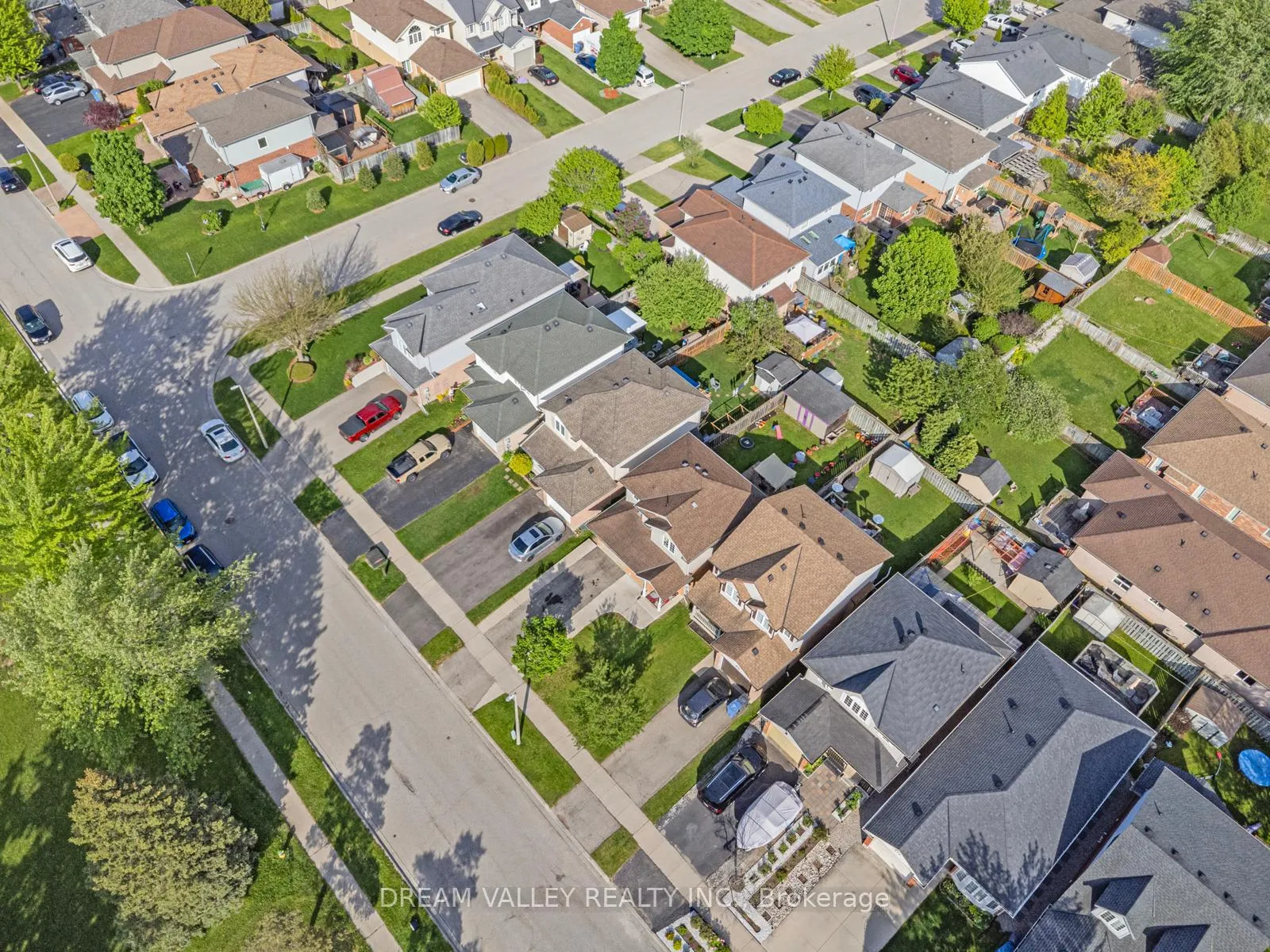 Photo 45 of 54 Bailey Avenue, Guelph, Riverside Park — HOMEH