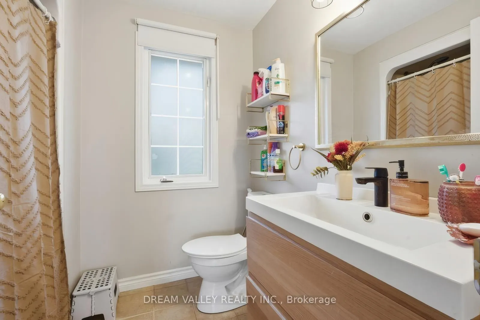 Photo 27 of 54 Bailey Avenue, Guelph, Riverside Park — HOMEH