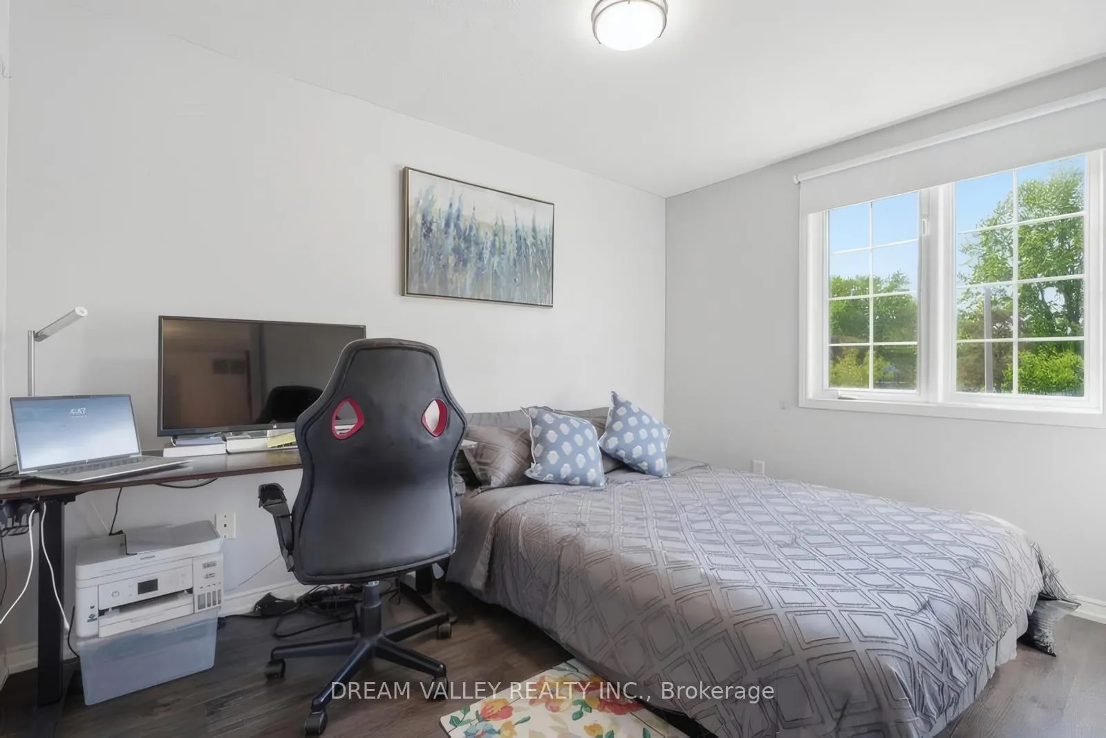 Photo 17 of 54 Bailey Avenue, Guelph, Riverside Park — HOMEH