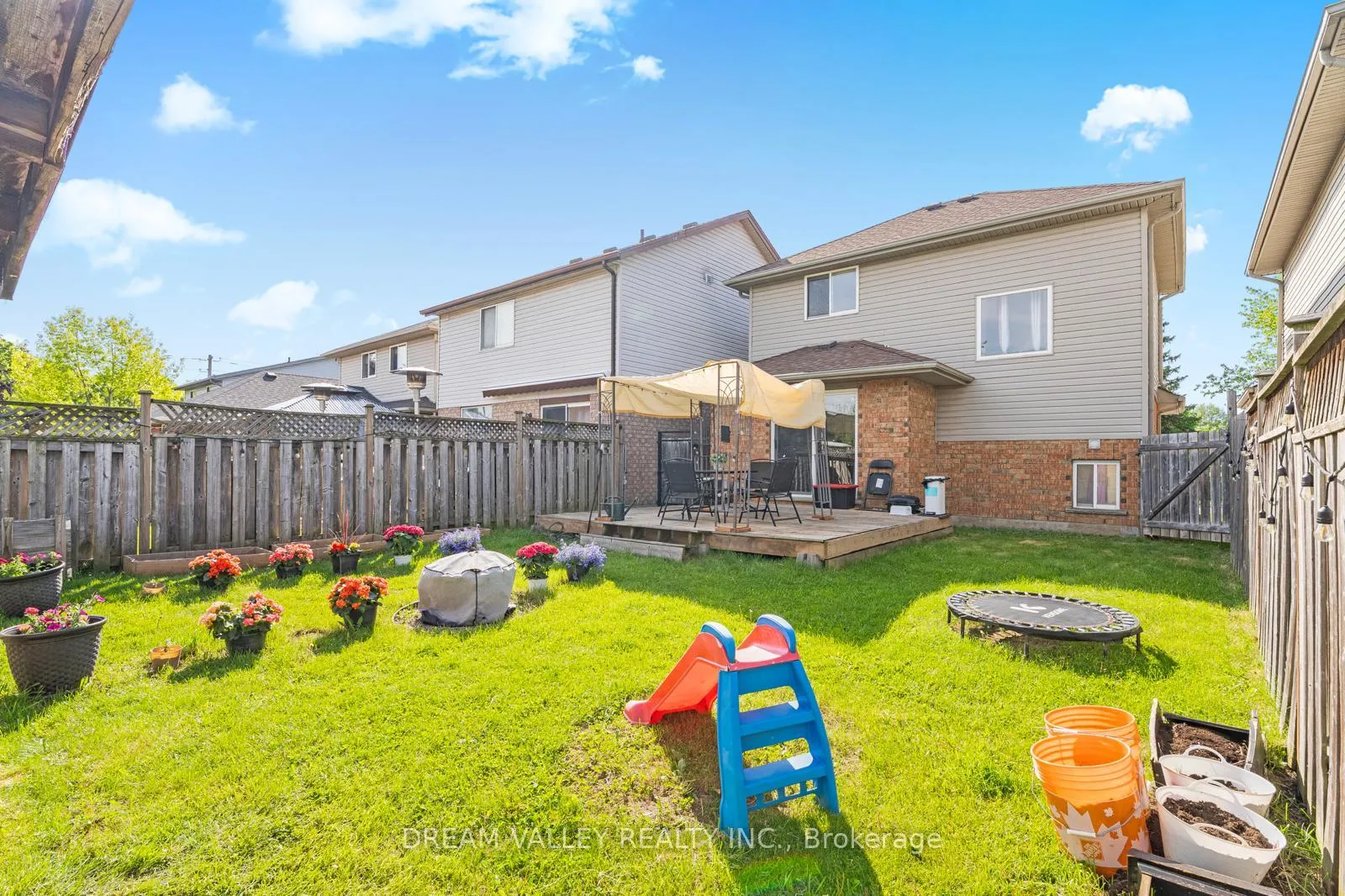 Photo 33 of 54 Bailey Avenue, Guelph, Riverside Park — HOMEH