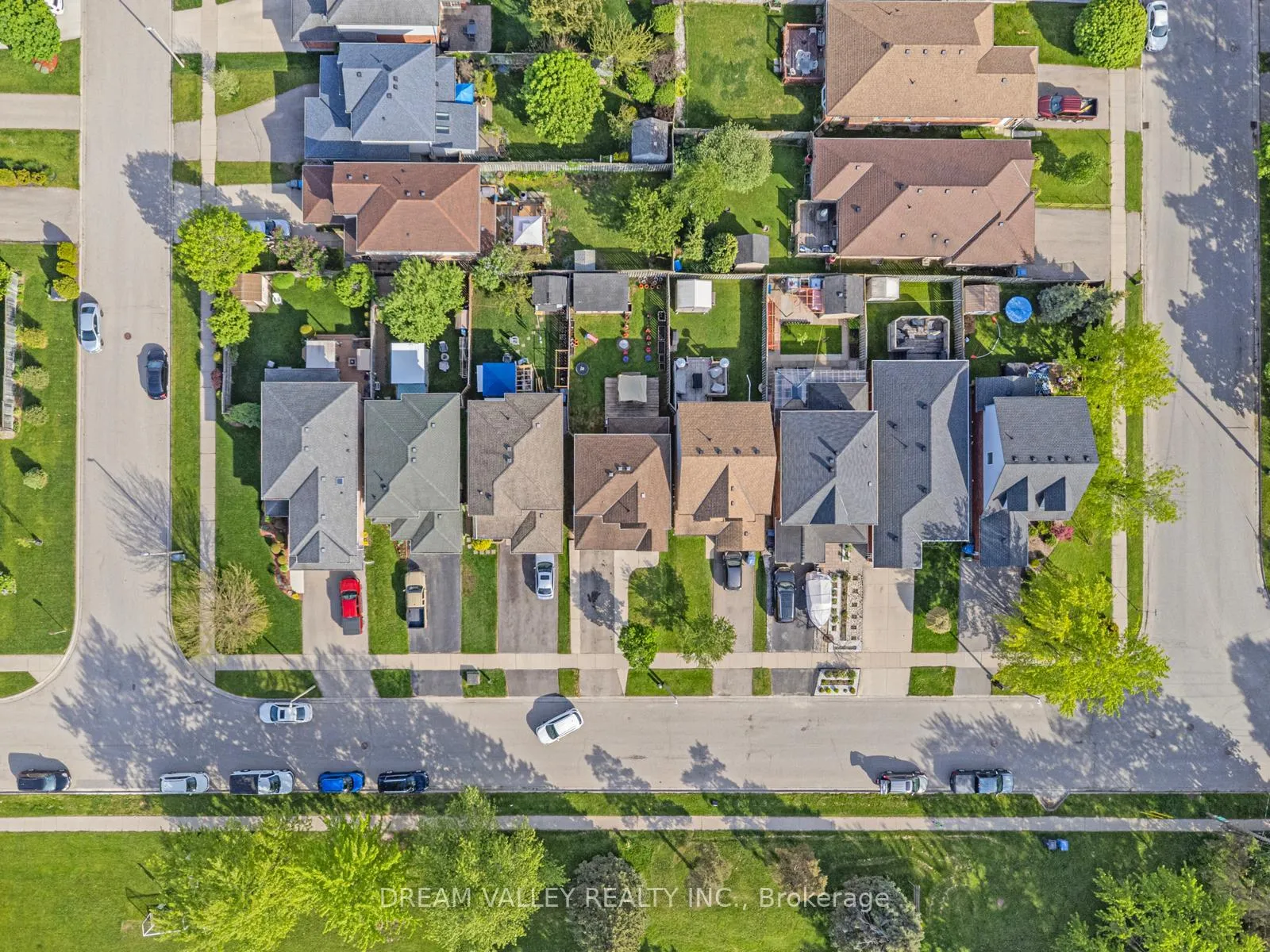 Photo 42 of 54 Bailey Avenue, Guelph, Riverside Park — HOMEH