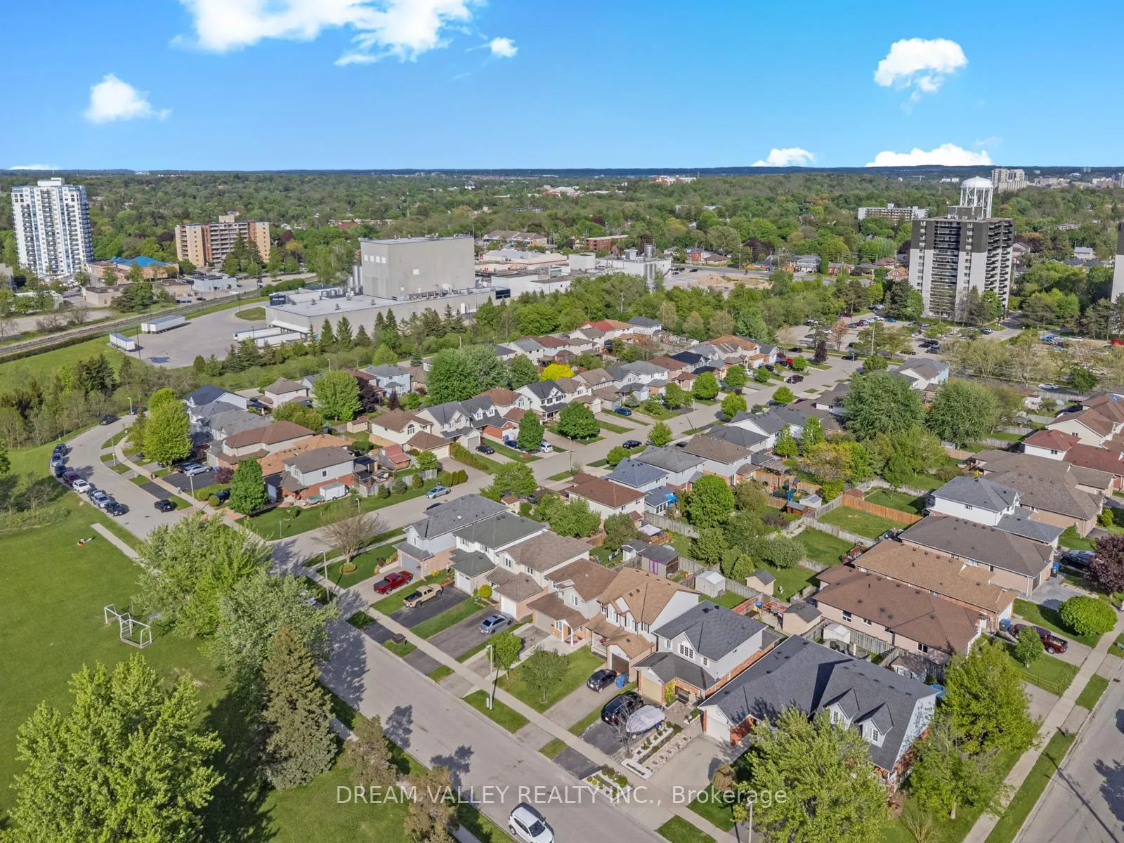 Photo 43 of 54 Bailey Avenue, Guelph, Riverside Park — HOMEH