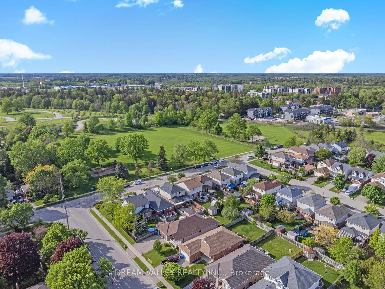 Photo 47 of 54 Bailey Avenue, Guelph, Riverside Park — HOMEH