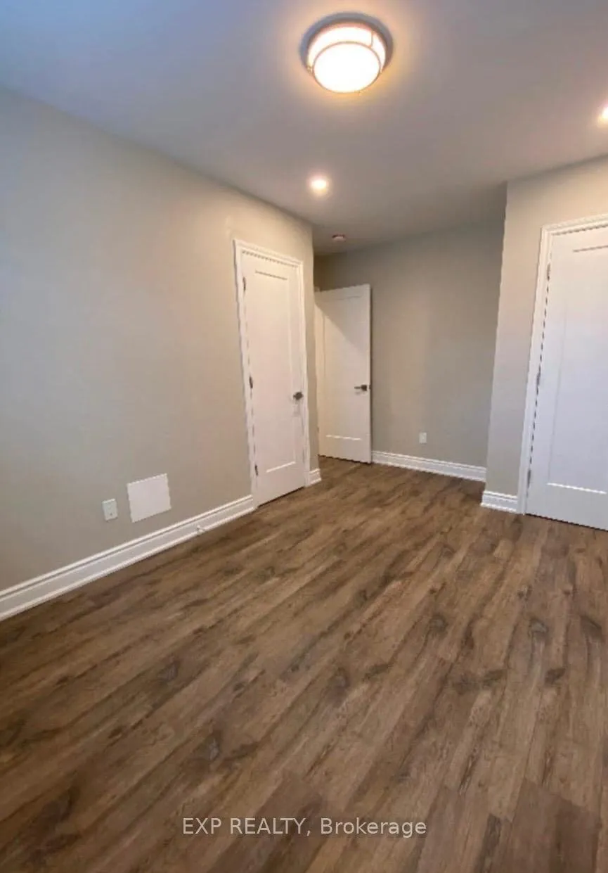 Photo 8 of Unit Unit 4, 100 West Avenue S, Hamilton, Stinson — HOMEH