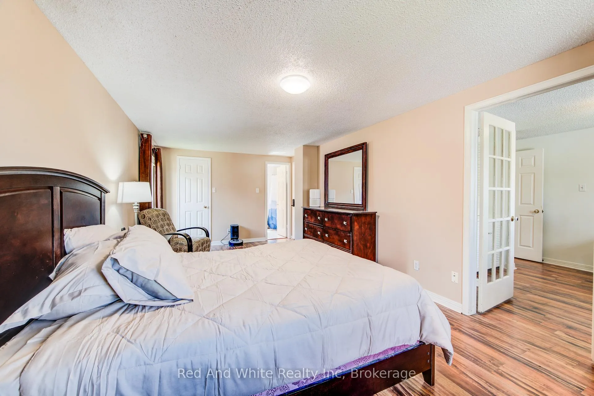 Photo 25 of 13 Gateview Drive, Waterloo, Westvale — HOMEH