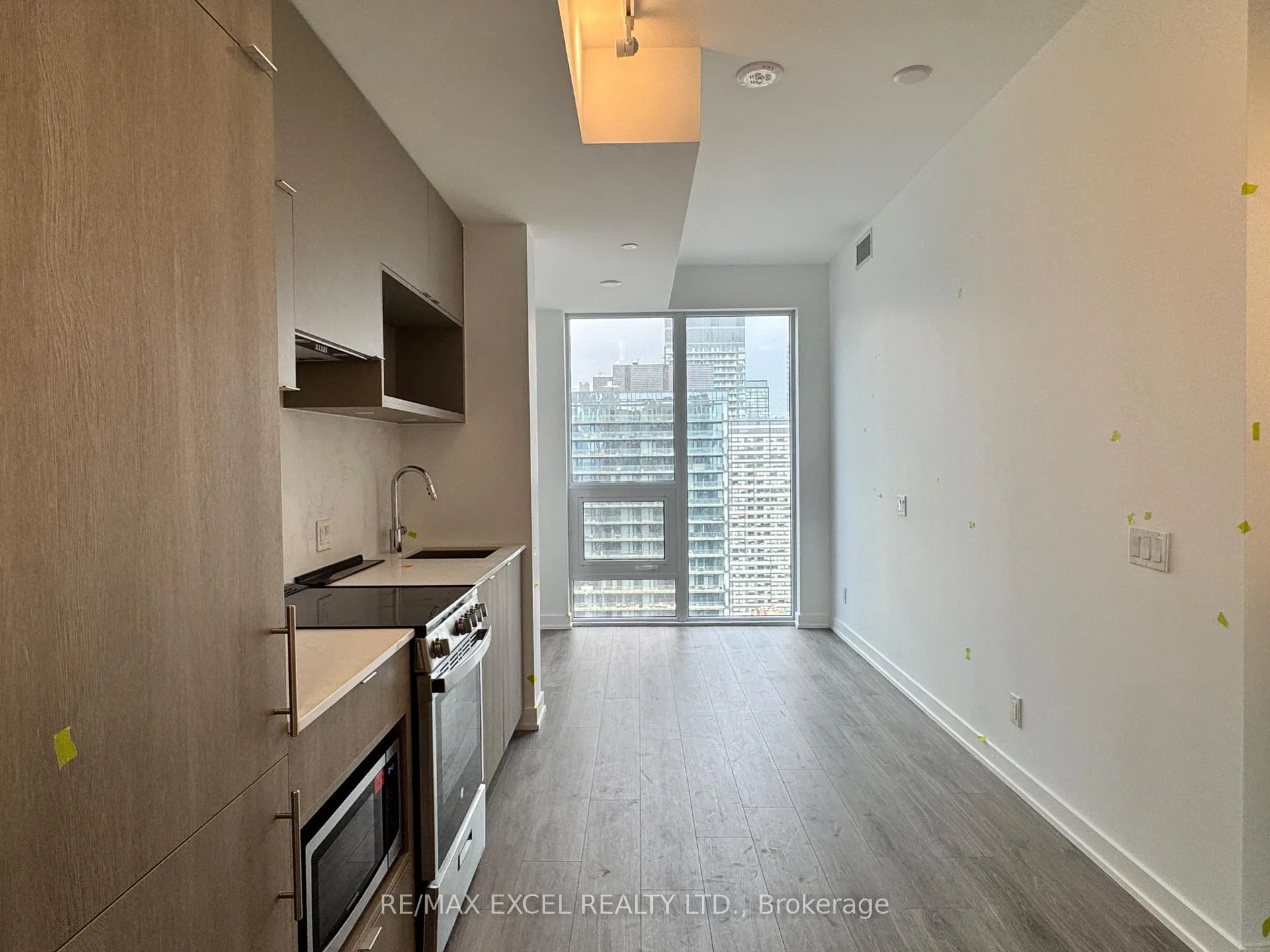 Photo 4 of Unit 3512, 100 Queen Street E, Toronto, Church-Yonge Corridor — HOMEH