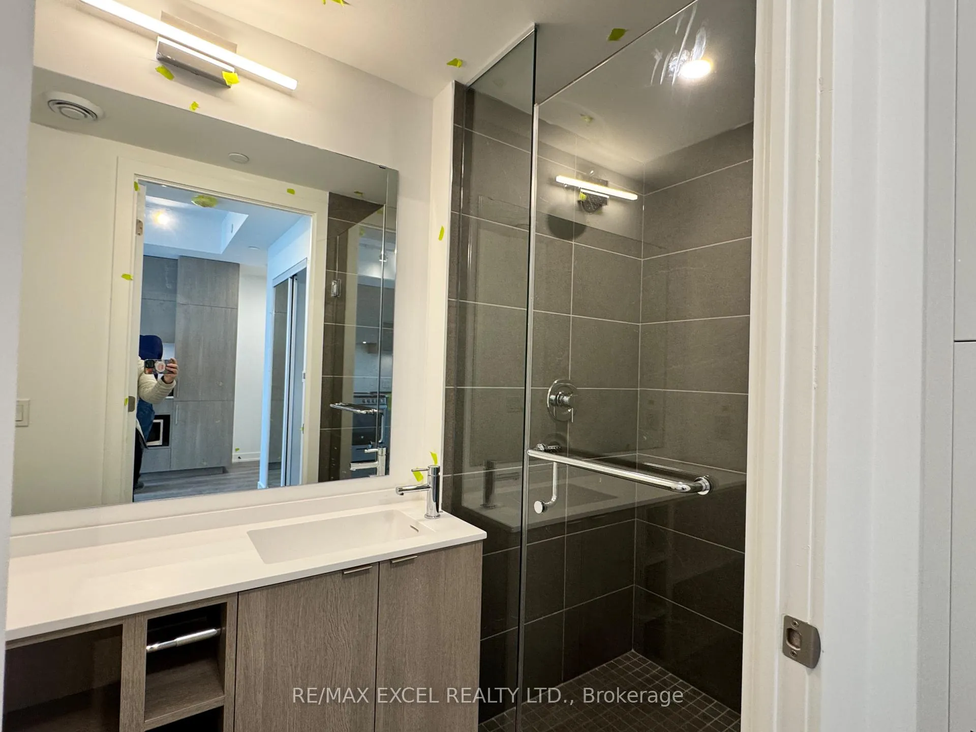 Photo 8 of Unit 3512, 100 Queen Street E, Toronto, Church-Yonge Corridor — HOMEH