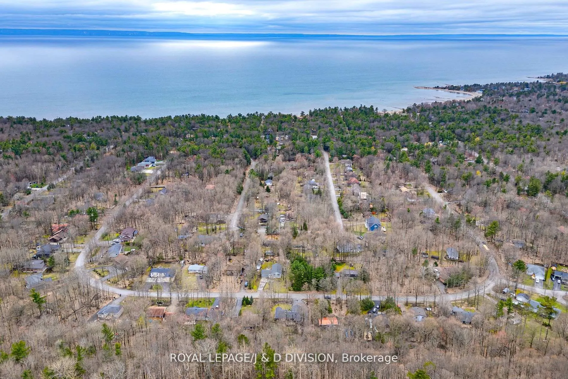 Photo 36 of 123 Desroches Trail, Tiny, Rural Tiny — HOMEH