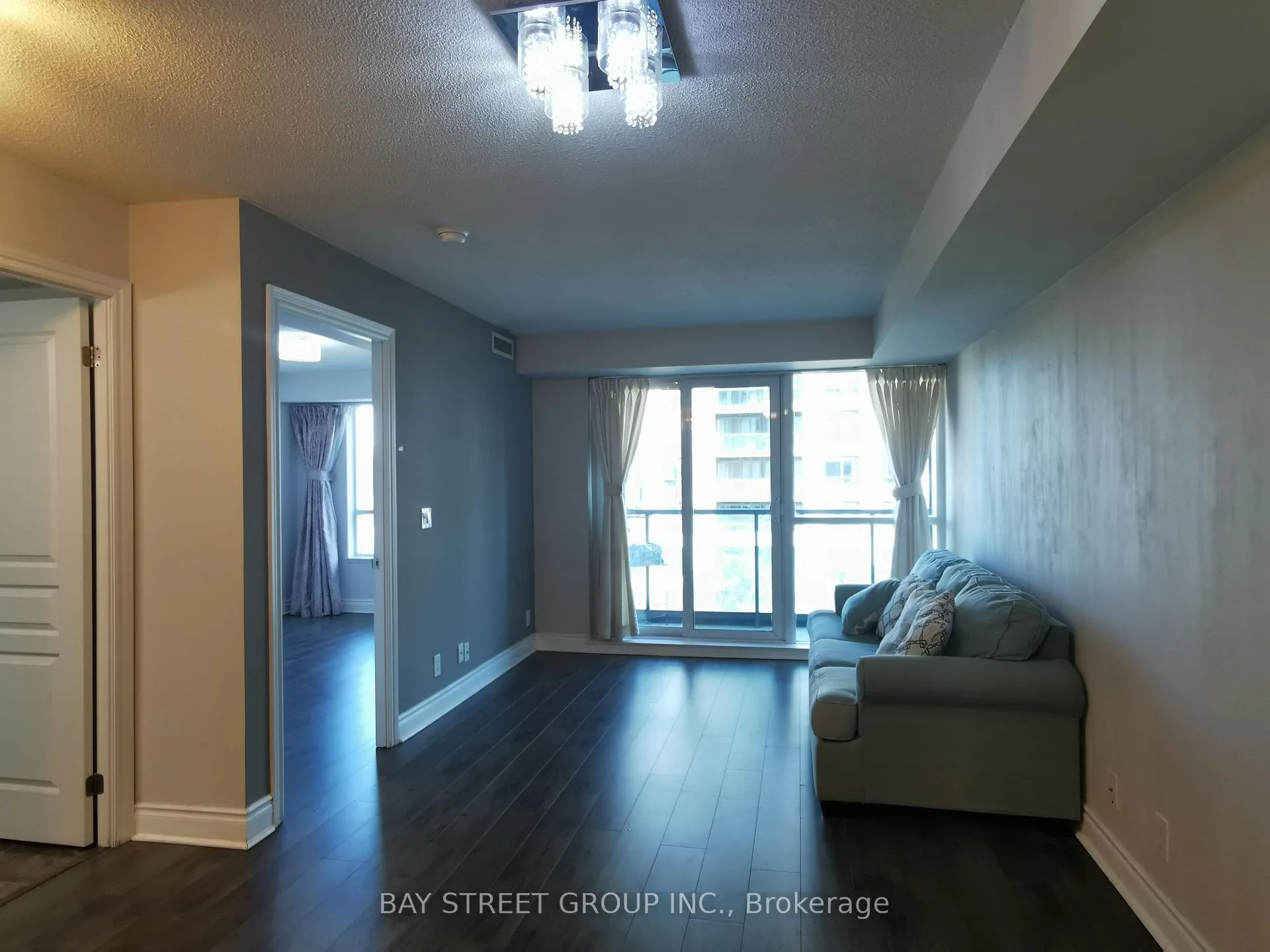 Photo 2 of Unit 517, 32 Clegg Road, Markham, Unionville — HOMEH