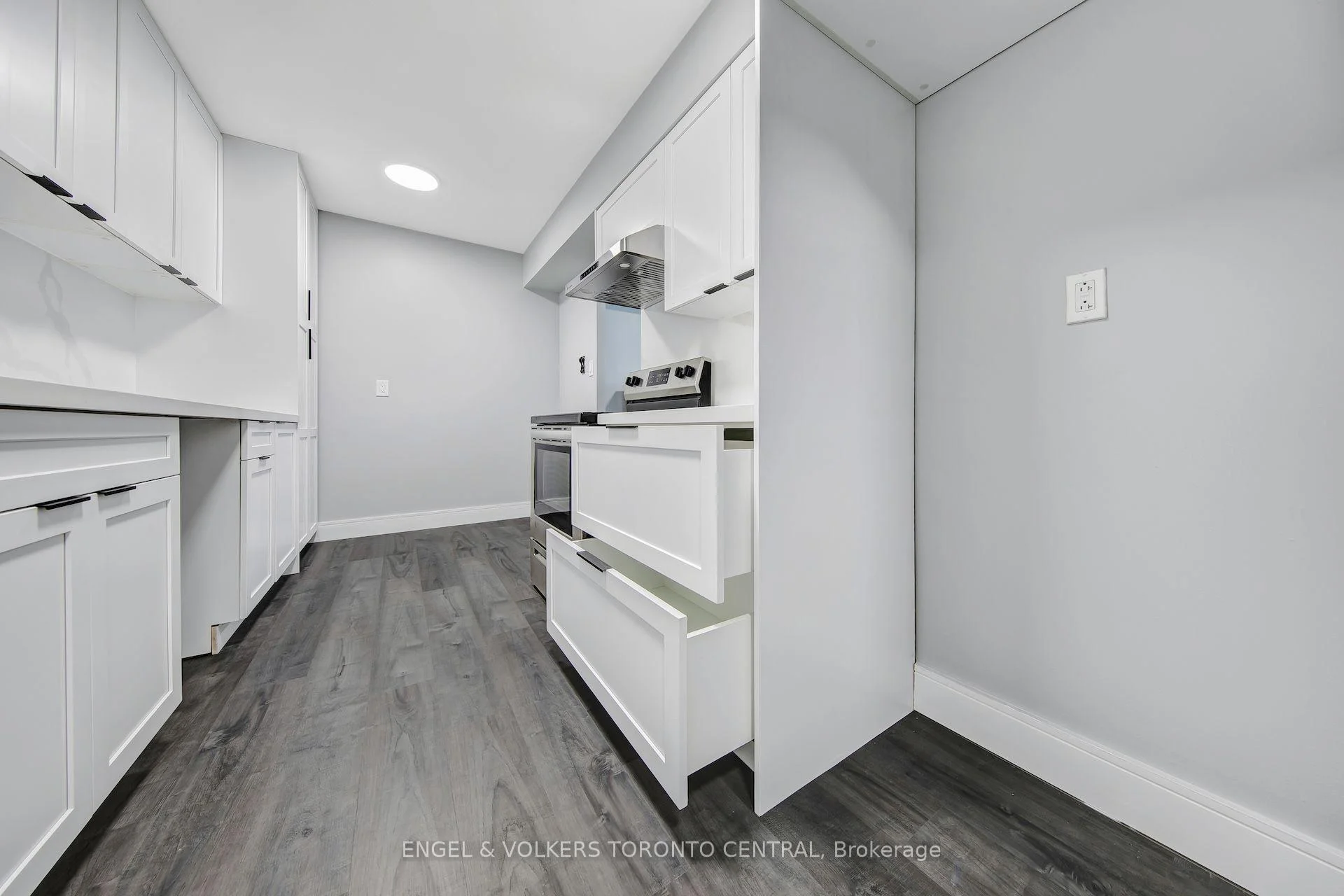 Photo 44 of Unit 606, 15 Sewells Road, Scarborough, Malvern — HOMEH