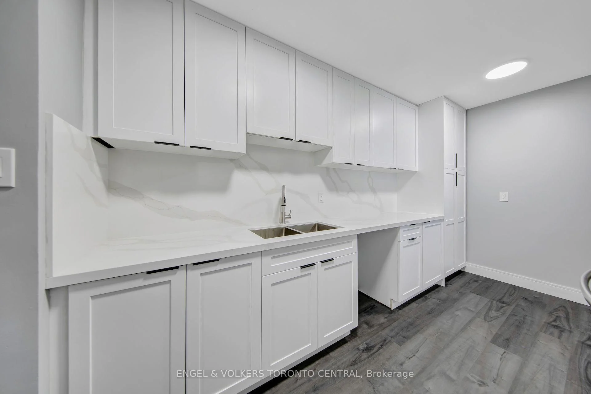 Photo 45 of Unit 606, 15 Sewells Road, Scarborough, Malvern — HOMEH