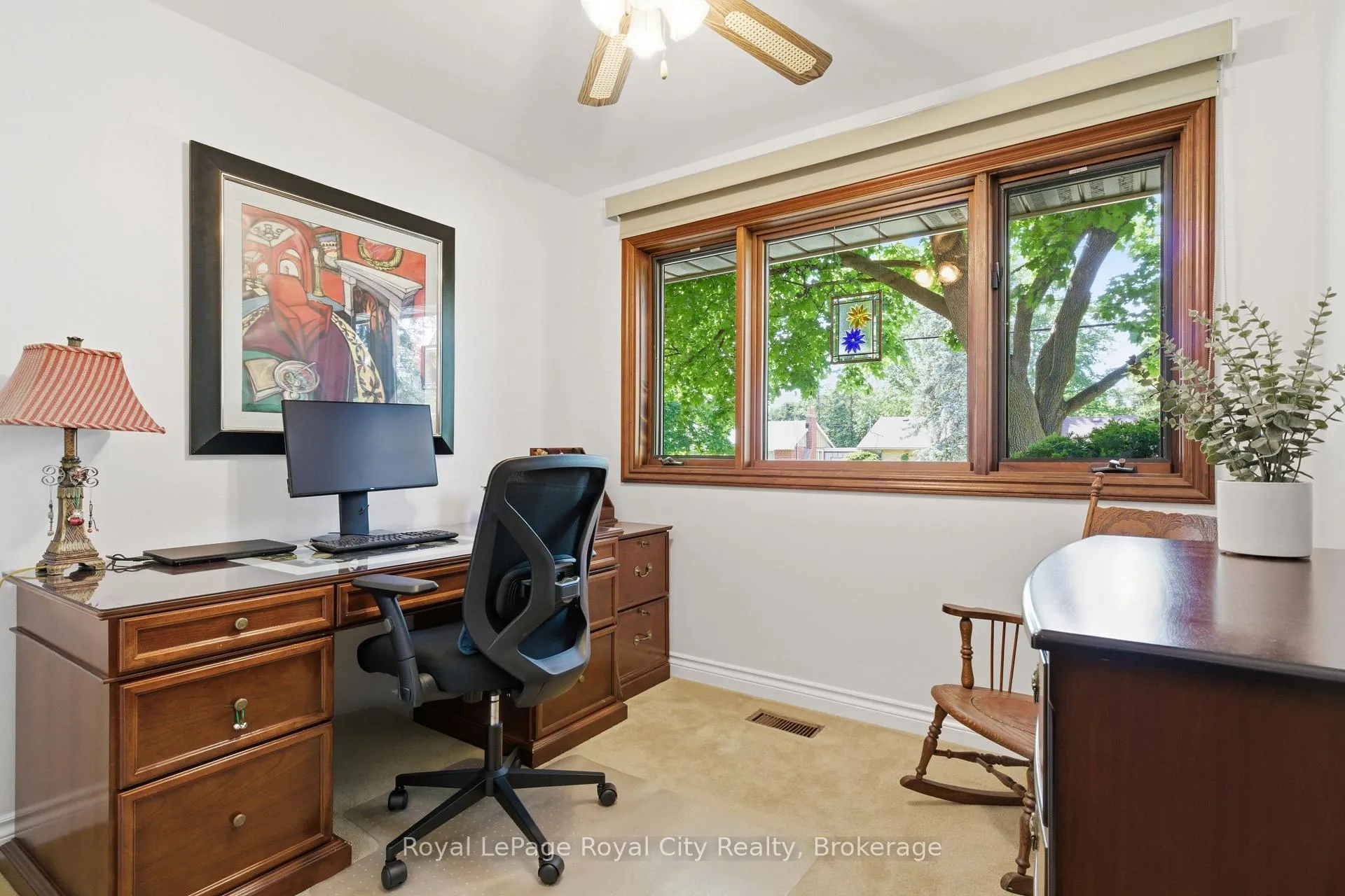 Photo 28 of 92 Dean Avenue, Guelph, Dovercliffe Park/Old University — HOMEH