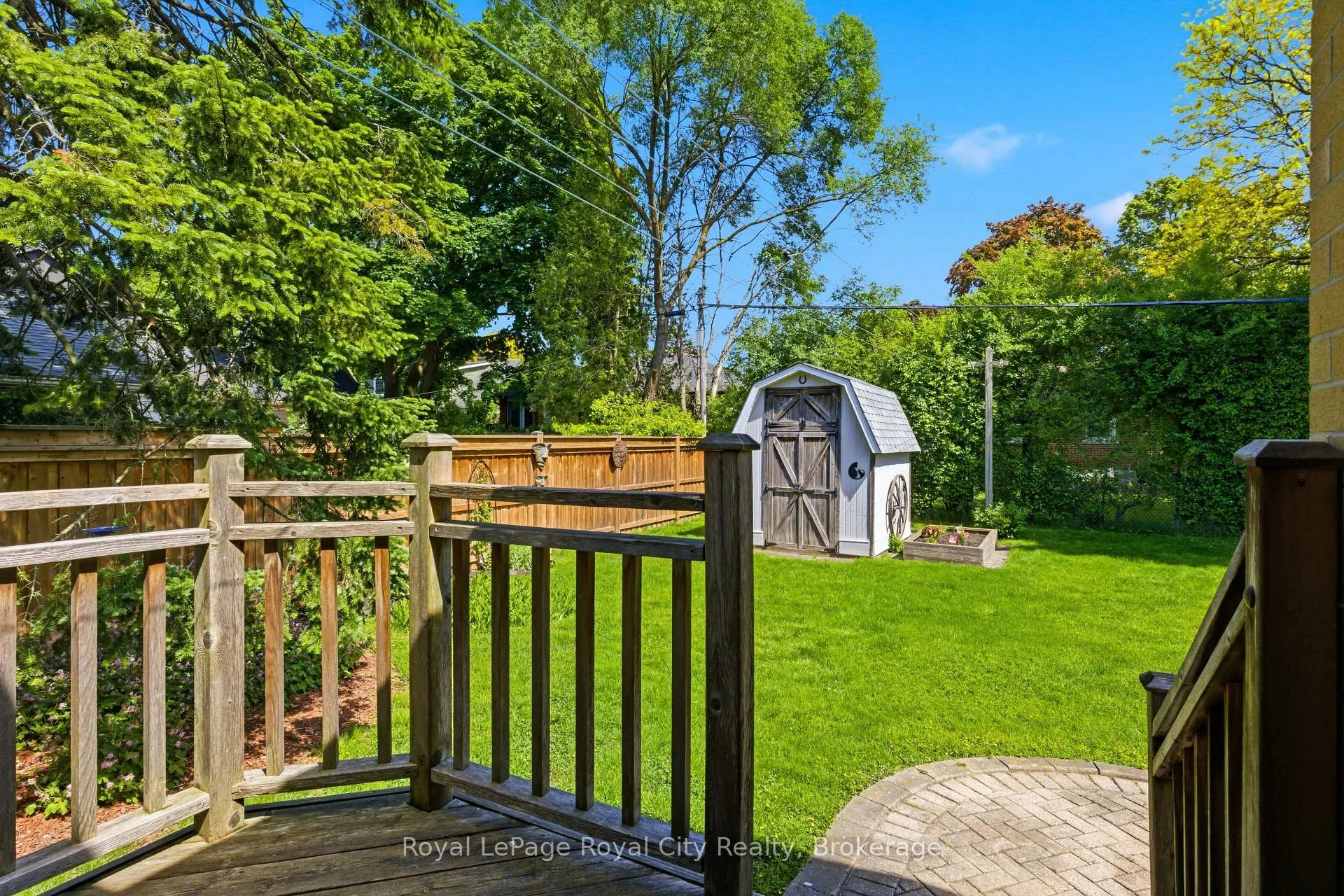 Photo 46 of 92 Dean Avenue, Guelph, Dovercliffe Park/Old University — HOMEH
