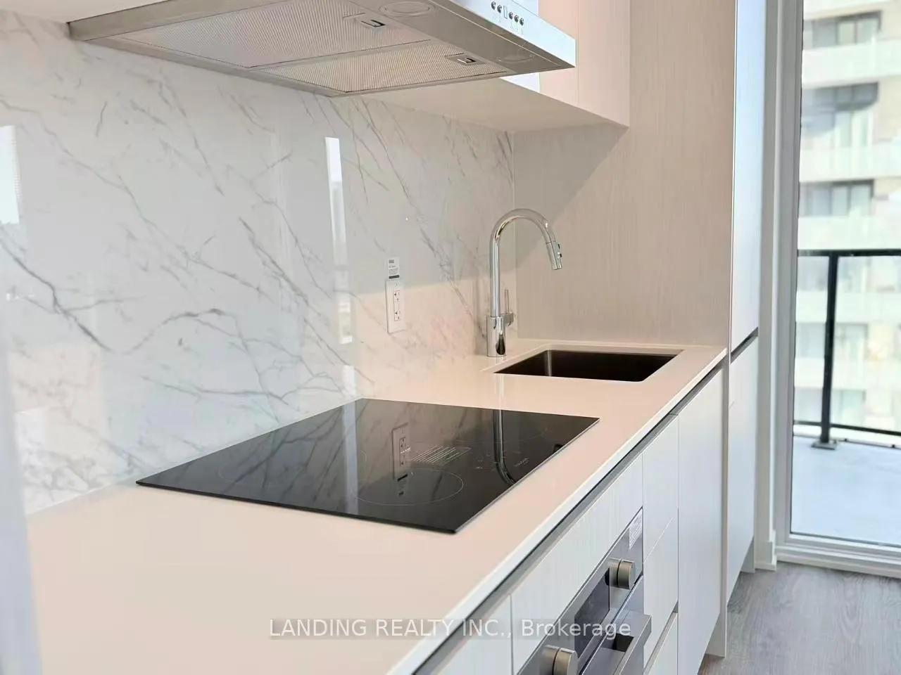 Photo 5 of Unit 2110, 180 Front Street E, Toronto, Moss Park — HOMEH