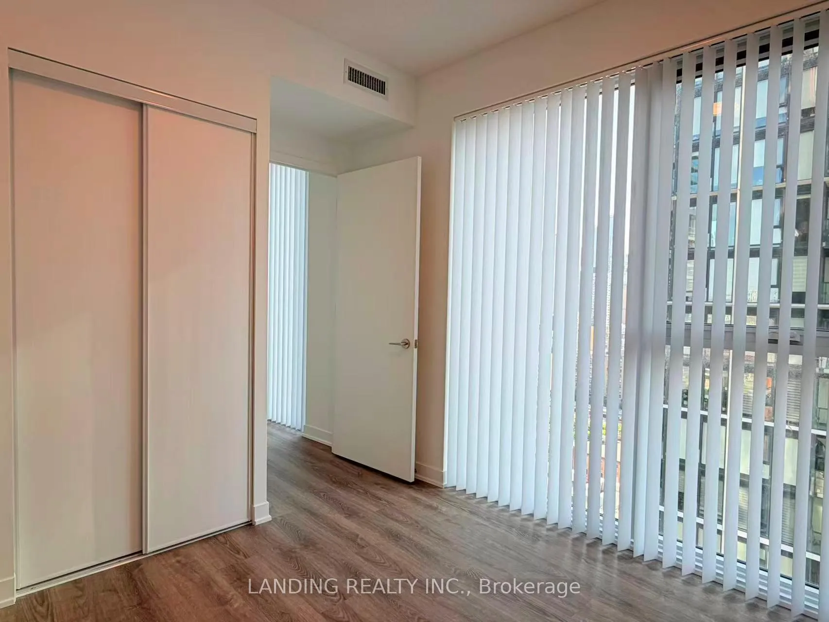 Photo 10 of Unit 2110, 180 Front Street E, Toronto, Moss Park — HOMEH