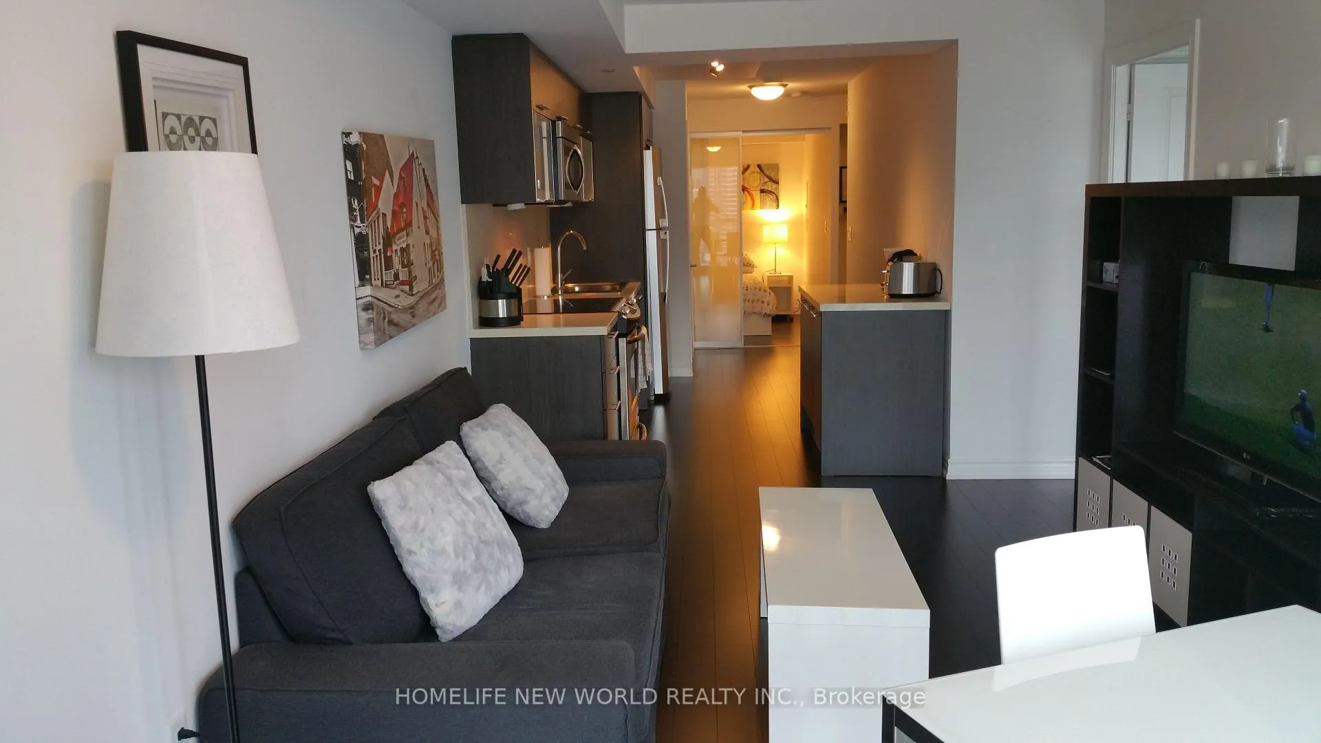 Photo 18 of Unit 2116, 386 Yonge Street, Toronto, Bay Street Corridor — HOMEH