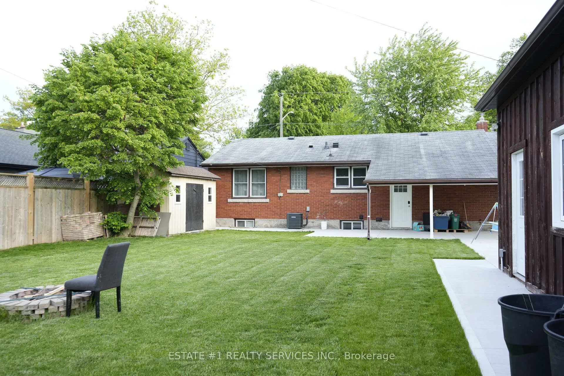 Photo 6 of 6671 Russell Street, Niagara Falls, Stamford — HOMEH