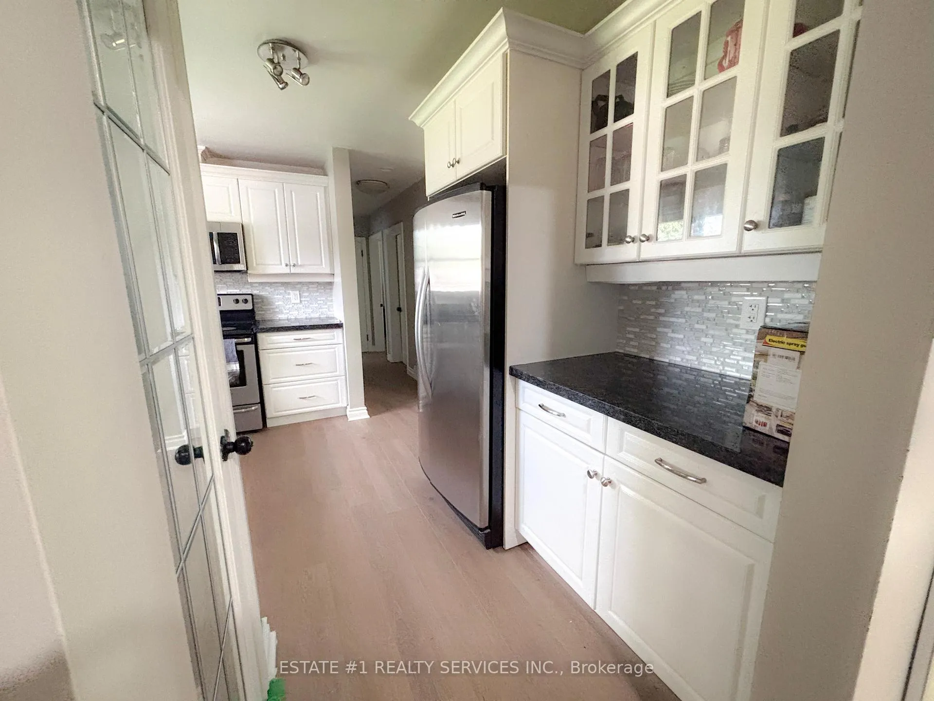 Photo 17 of 6671 Russell Street, Niagara Falls, Stamford — HOMEH