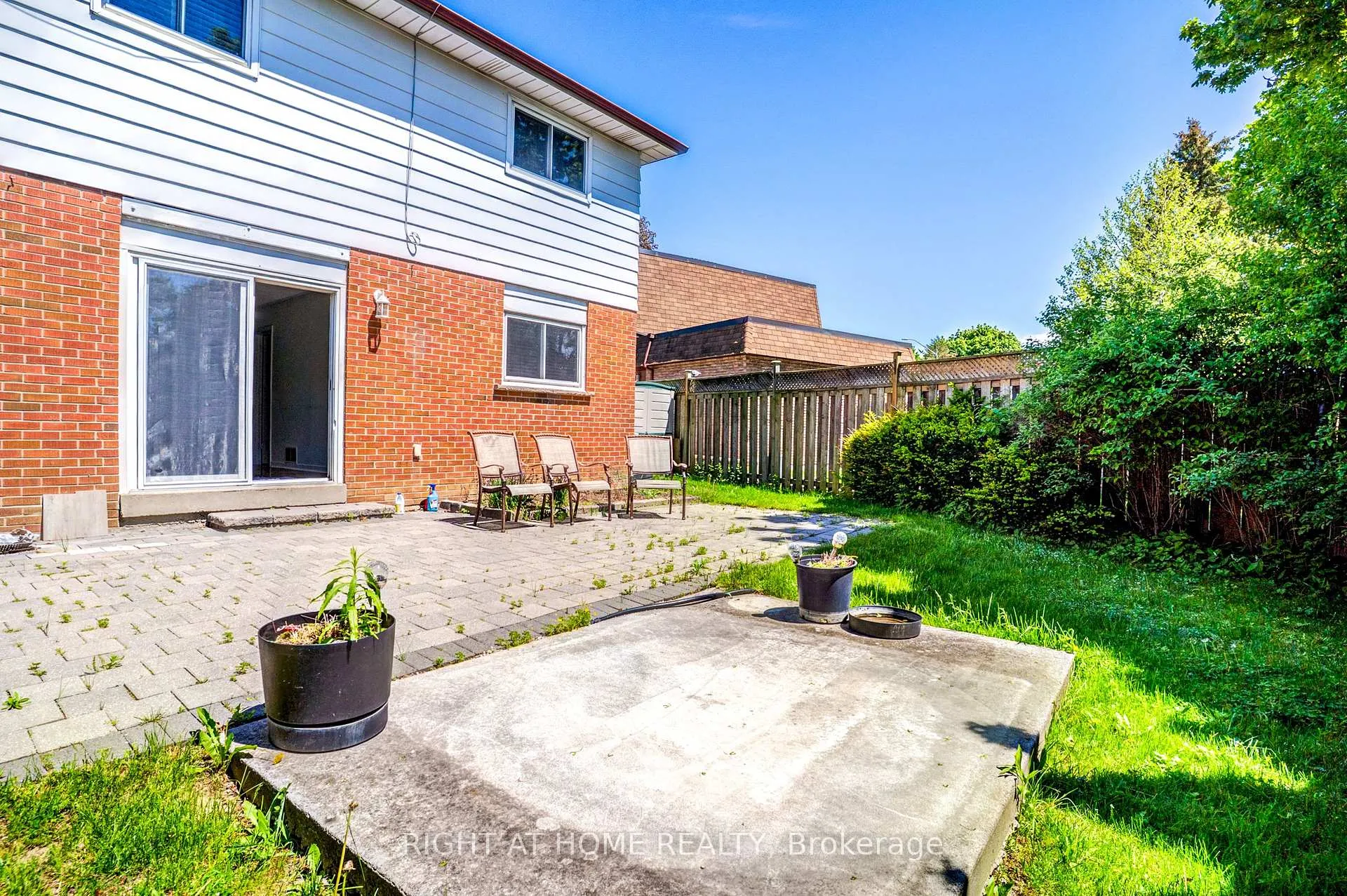 Photo 40 of 47 Shieldmark Crescent, Markham, Royal Orchard — HOMEH