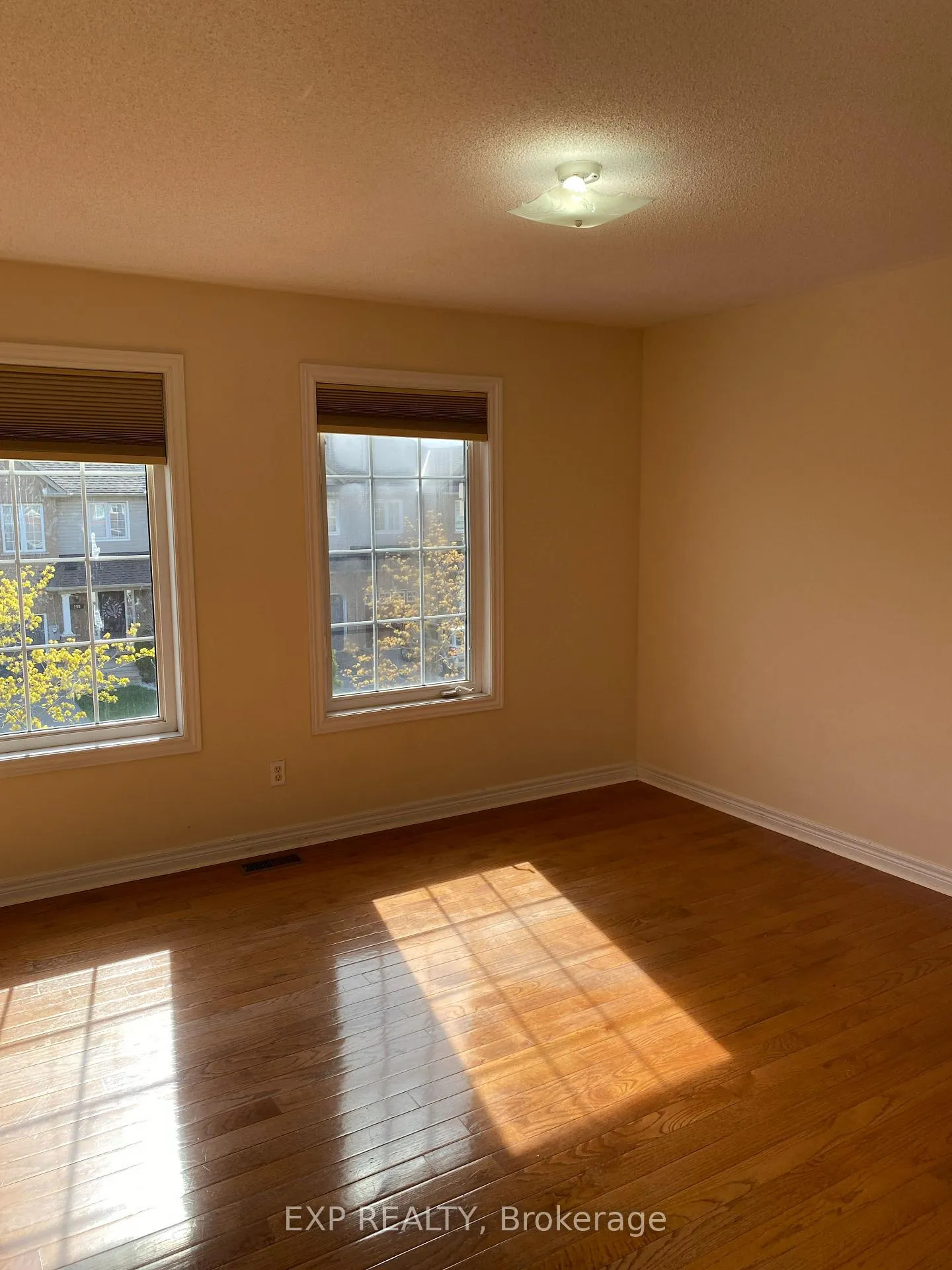 Photo 14 of 303 Andrews Trail, Milton, Clarke — HOMEH
