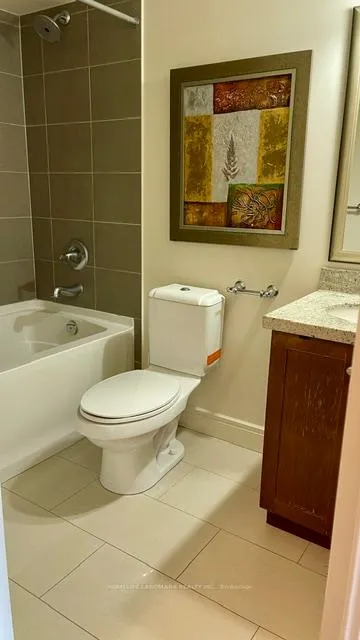 Photo 15 of 50 Clairtrell Road, North York, Willowdale East — HOMEH