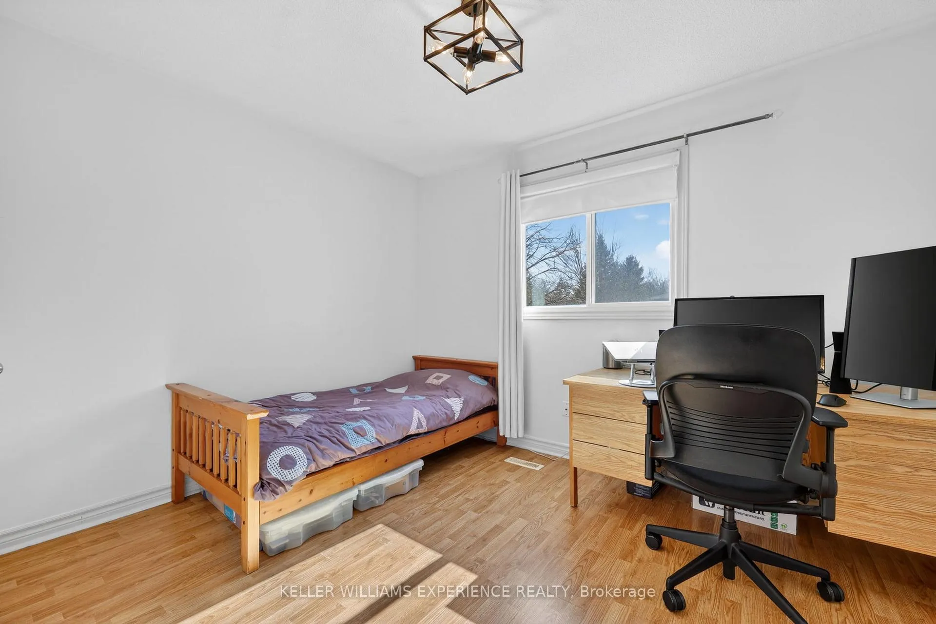 Photo 21 of 65 Garden Drive, Barrie, Allandale Heights — HOMEH