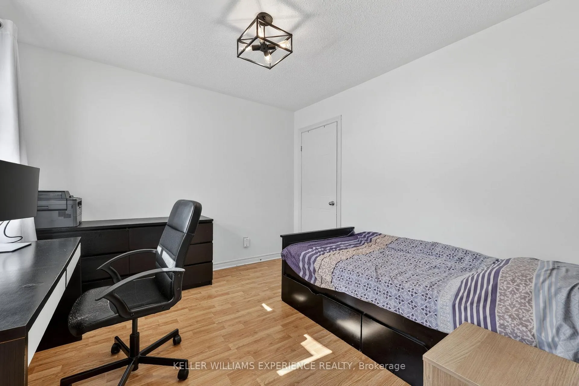 Photo 23 of 65 Garden Drive, Barrie, Allandale Heights — HOMEH