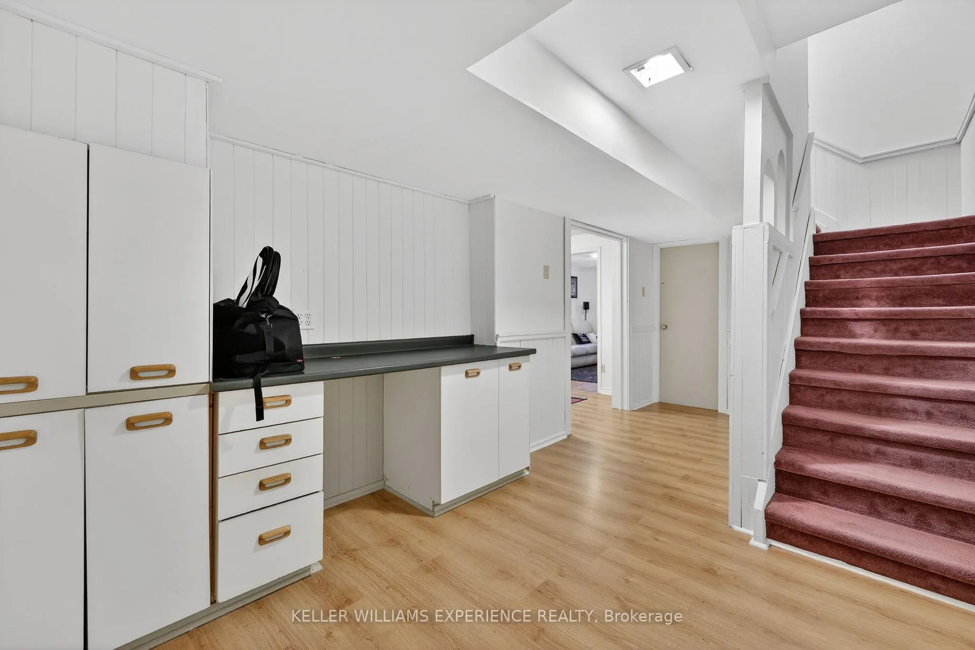 Photo 26 of 65 Garden Drive, Barrie, Allandale Heights — HOMEH
