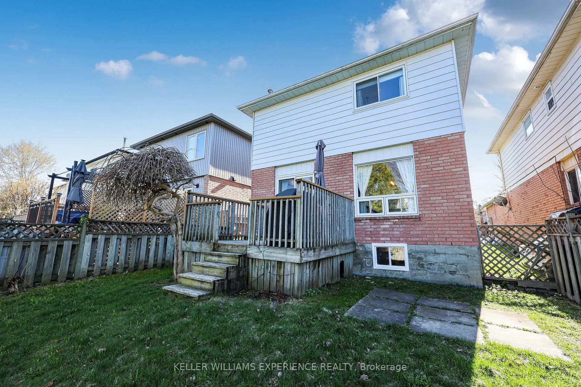 Photo 36 of 65 Garden Drive, Barrie, Allandale Heights — HOMEH