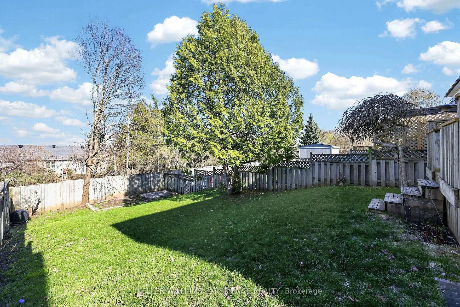 Photo 38 of 65 Garden Drive, Barrie, Allandale Heights — HOMEH
