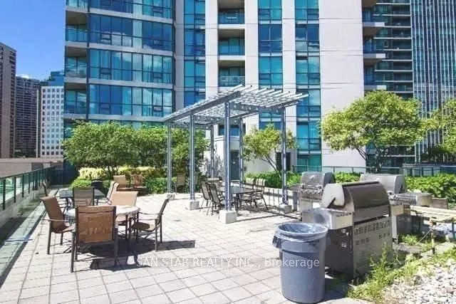 Photo 9 of Unit 1902, 16 Yonge Street, Toronto, Waterfront Communities — HOMEH