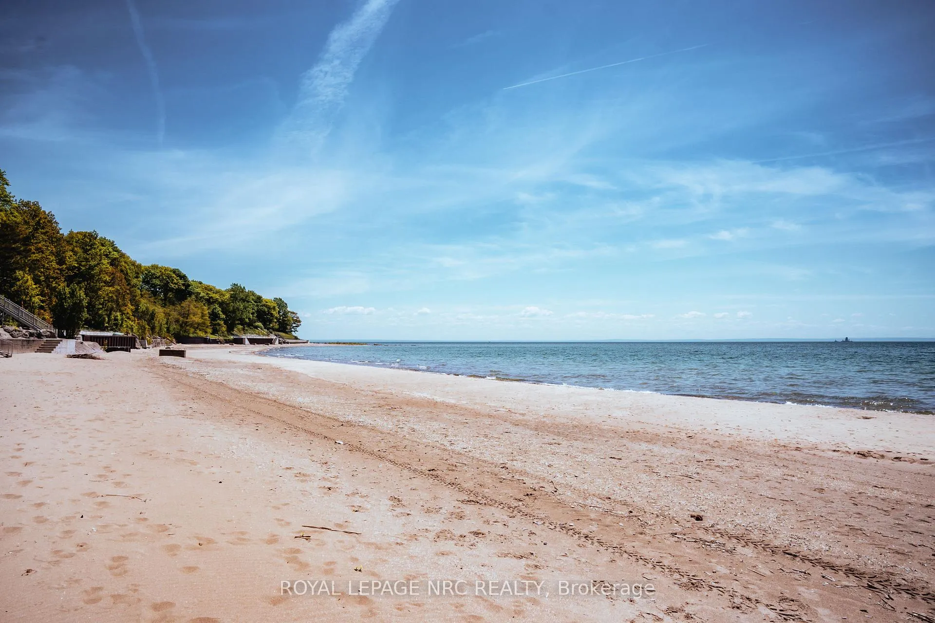 Photo 33 of 10245 Camelot Drive, Wainfleet, Lakeshore — HOMEH