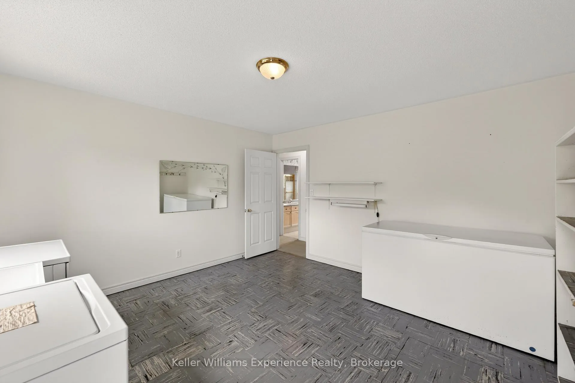 Photo 13 of 5 Bridle Road, Penetanguishene — HOMEH