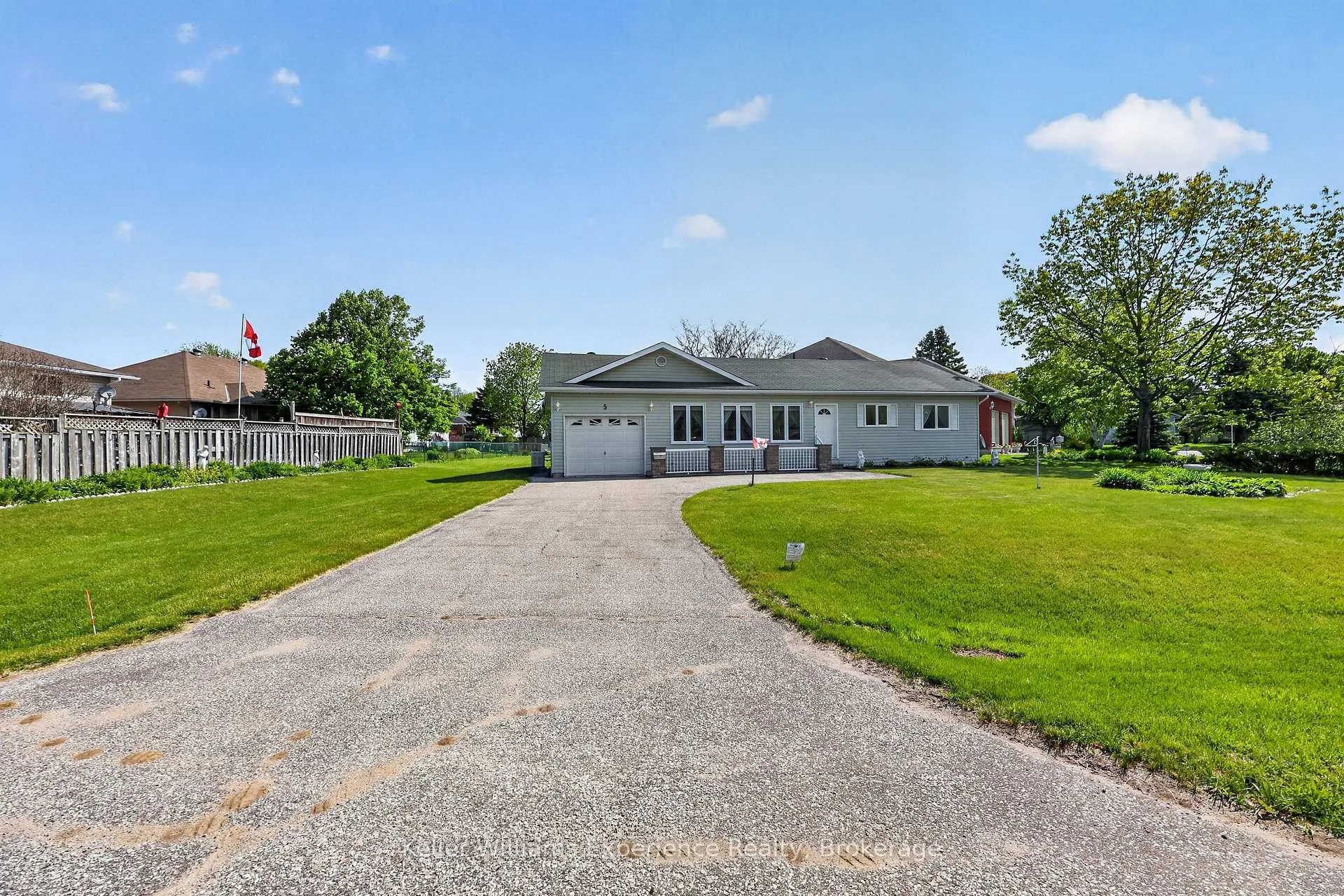 Photo 24 of 5 Bridle Road, Penetanguishene — HOMEH