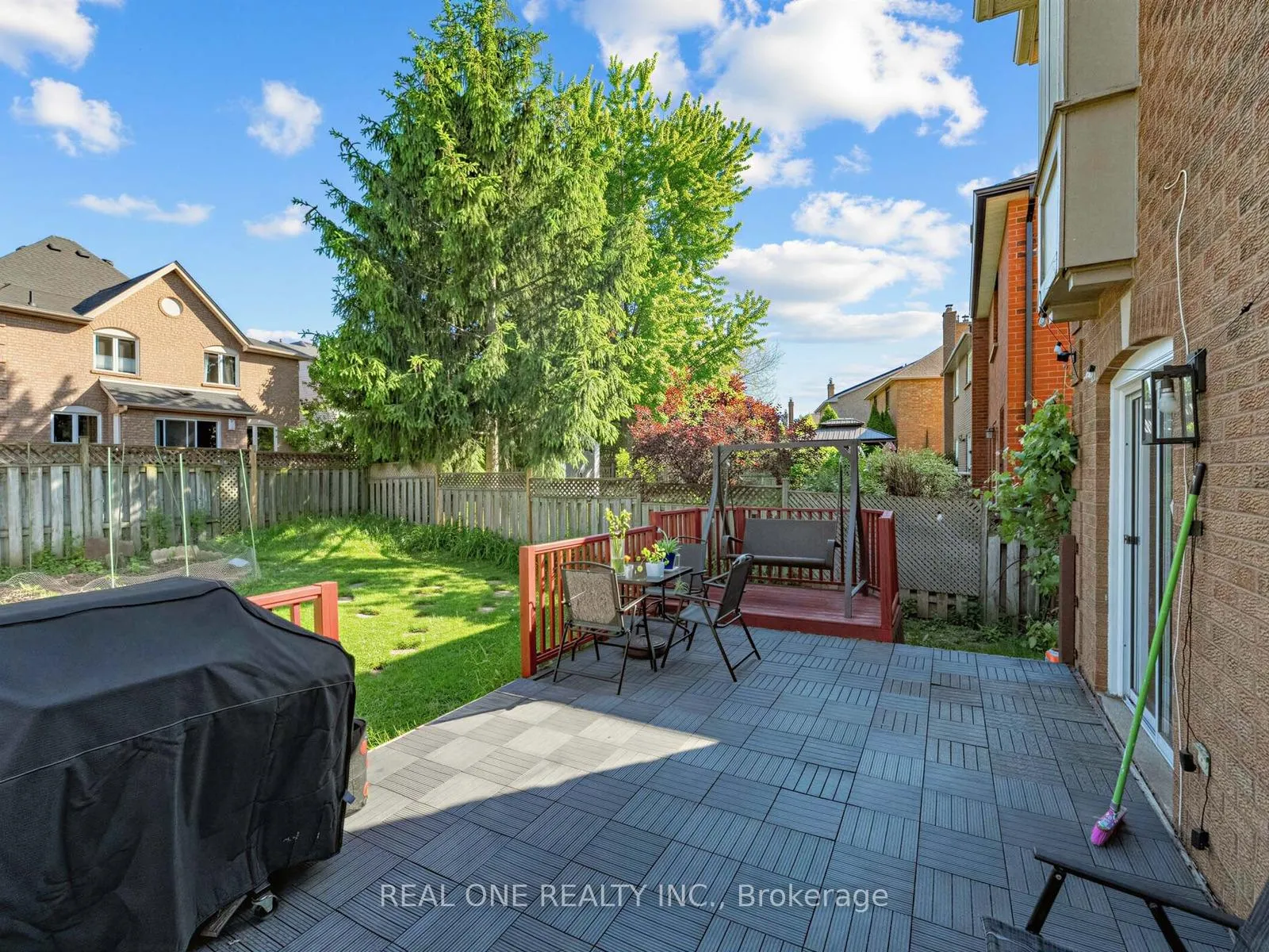 Photo 31 of 5849 Chorley Place, Mississauga, Central Erin Mills — HOMEH