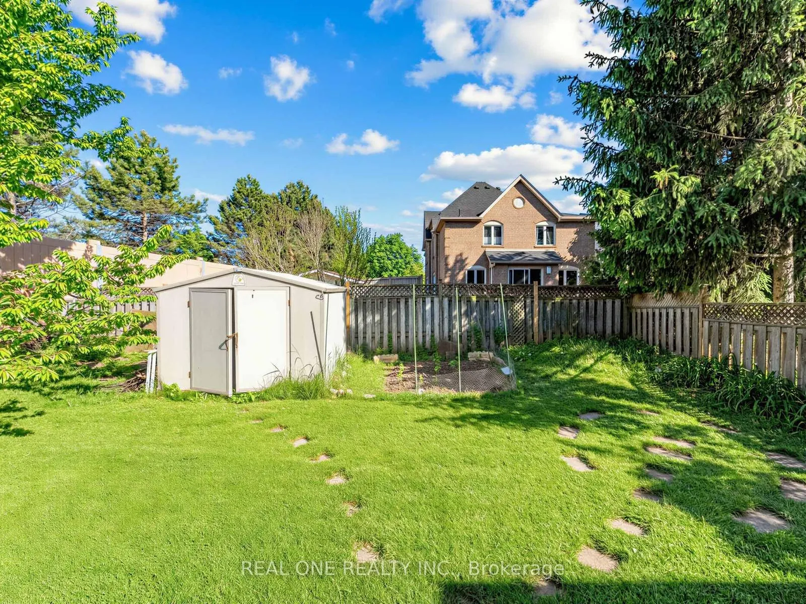 Photo 32 of 5849 Chorley Place, Mississauga, Central Erin Mills — HOMEH