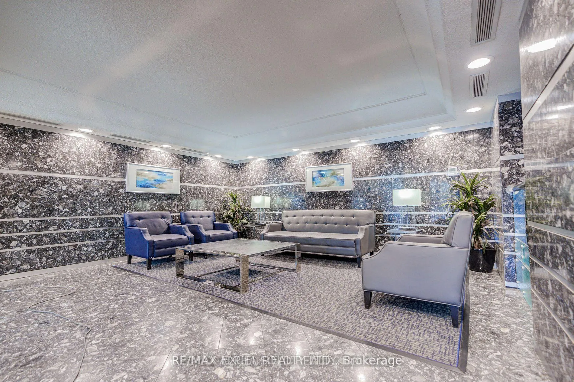Photo 4 of Unit 303, 4727 Sheppard Avenue E, Scarborough, Agincourt South-Malvern West — HOMEH