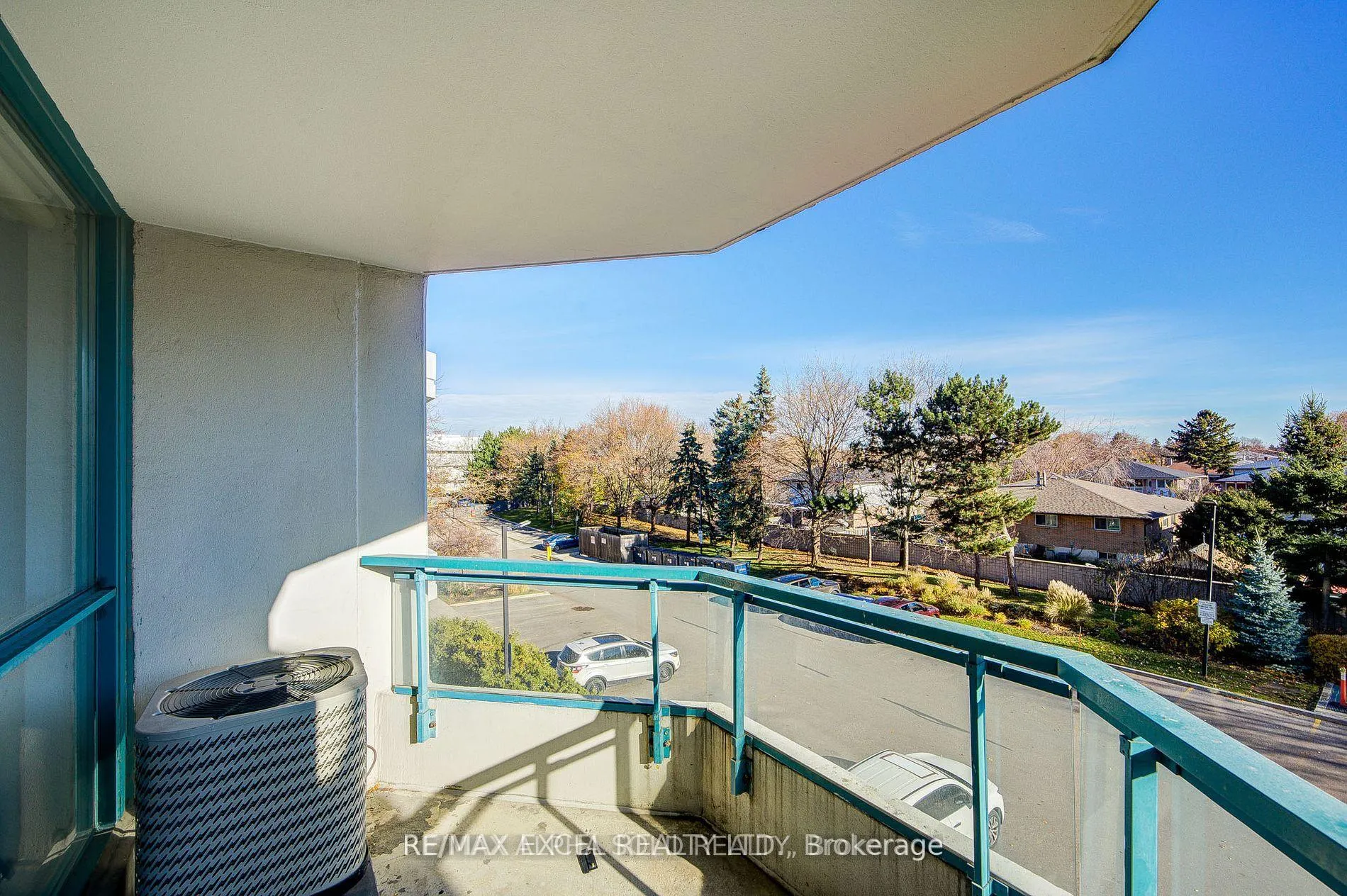 Photo 43 of Unit 303, 4727 Sheppard Avenue E, Scarborough, Agincourt South-Malvern West — HOMEH