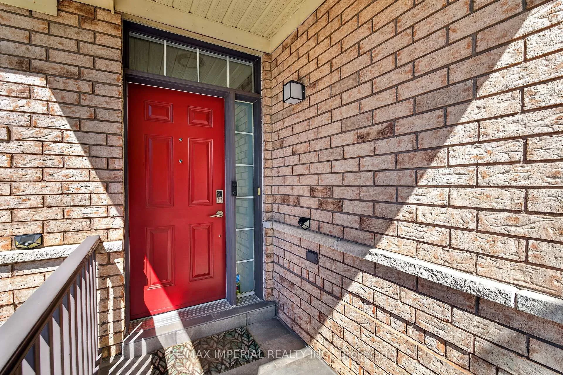 Photo 3 of 18 Davidoff Street, Markham, Wismer — HOMEH