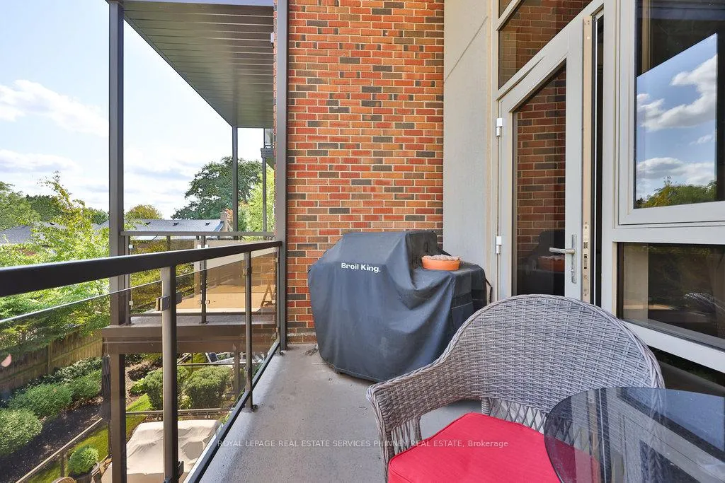 Photo 7 of Unit 204, 397 King Street W, Hamilton, Cootes Paradise — HOMEH