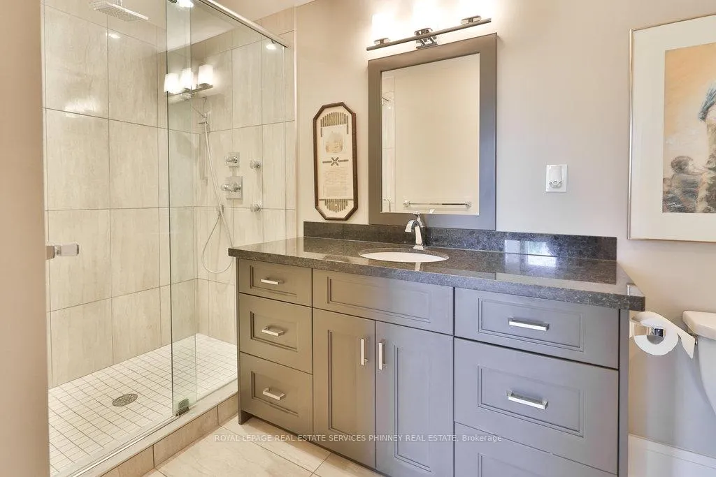 Photo 10 of Unit 204, 397 King Street W, Hamilton, Cootes Paradise — HOMEH