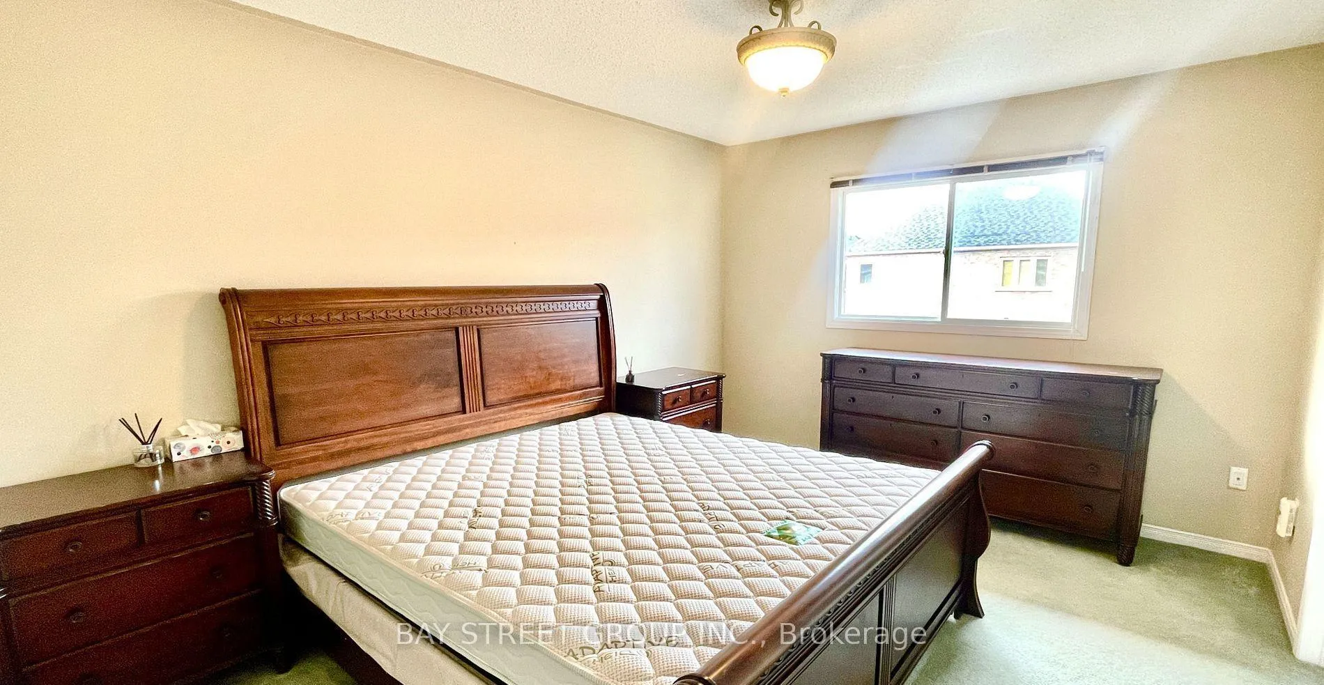 Photo 15 of 148 Trail Ridge Lane, Markham, Berczy — HOMEH